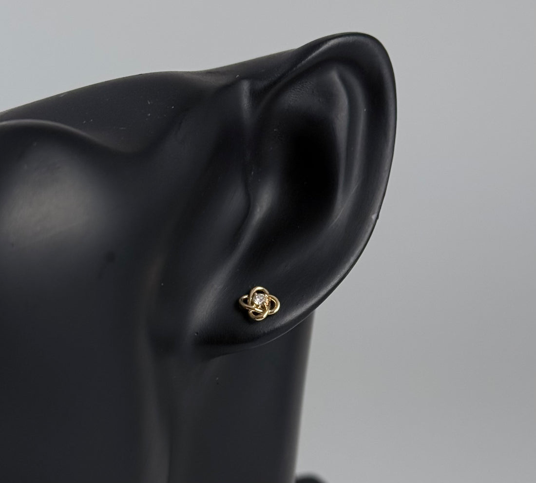 Twist Earring